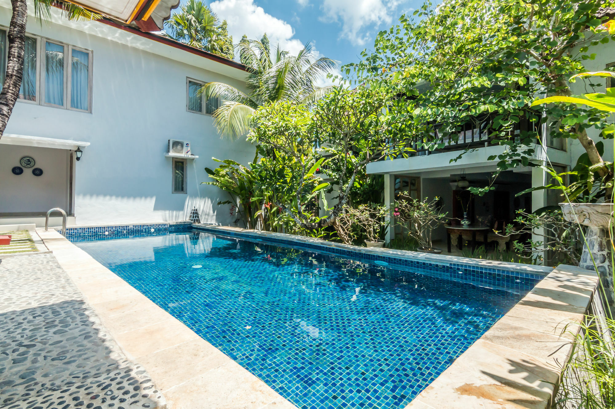 Zen Rooms Seminyak Umalas Kauh Kuta Lombok Εξωτερικό φωτογραφία